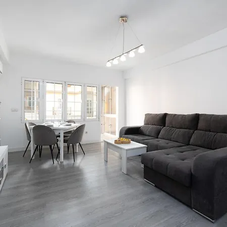 H2m Marmoles 3 & 2 Banos Con Balcon Apartment Malaga